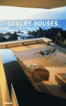 LUXURY HOUSES SEASIDE
